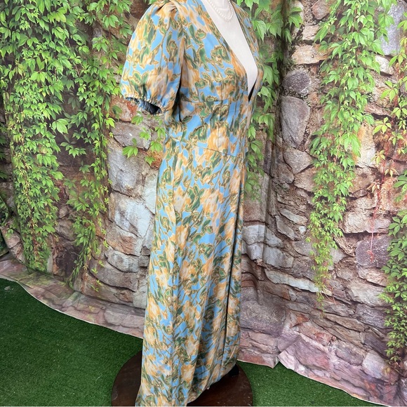 WEWOREWHAT Floral Print Puff Sleeve Maxi Dress, 10 - Picture 12 of 15